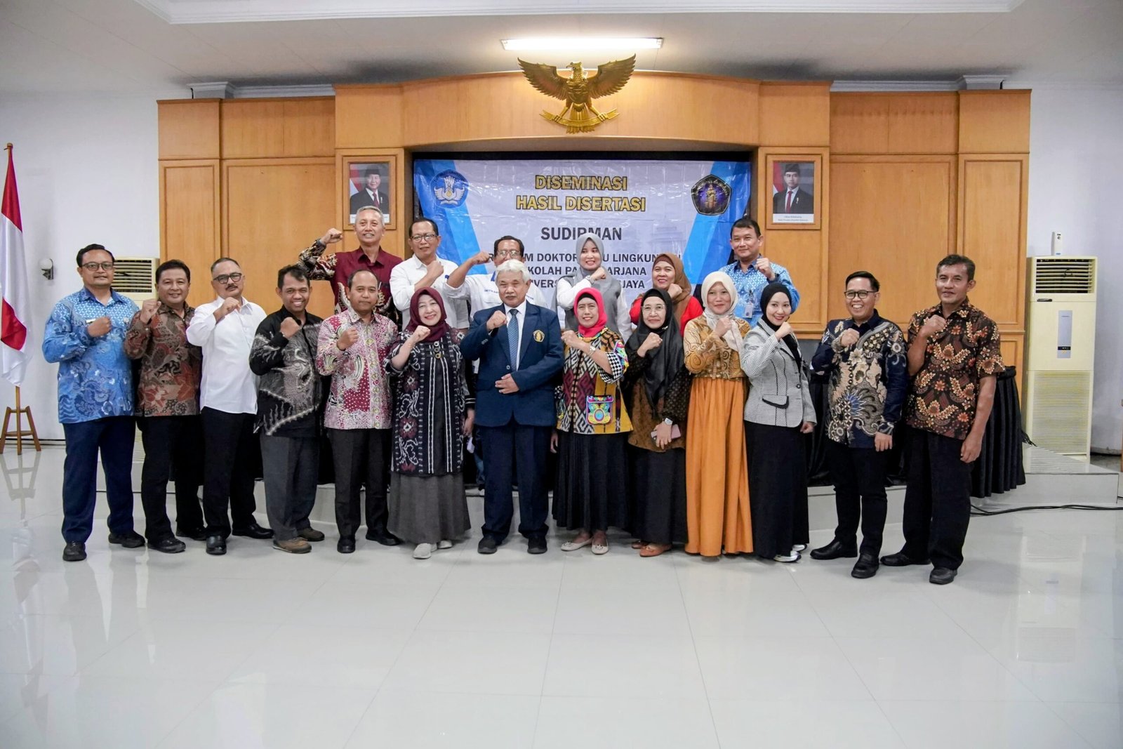 Membanggakan! Tiga Dosen UHT Raih Gelar Doktor Ilmu Lingkungan di Universitas Brawijaya